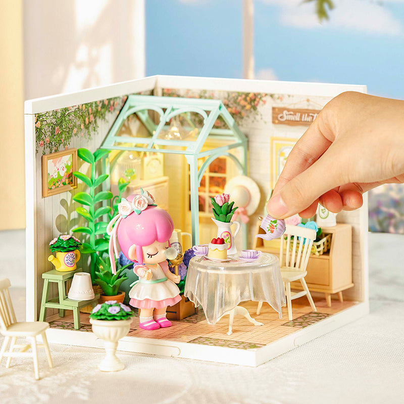 ROBOTIME DIY Miniature House Kit Dollhouse Model Building Craft